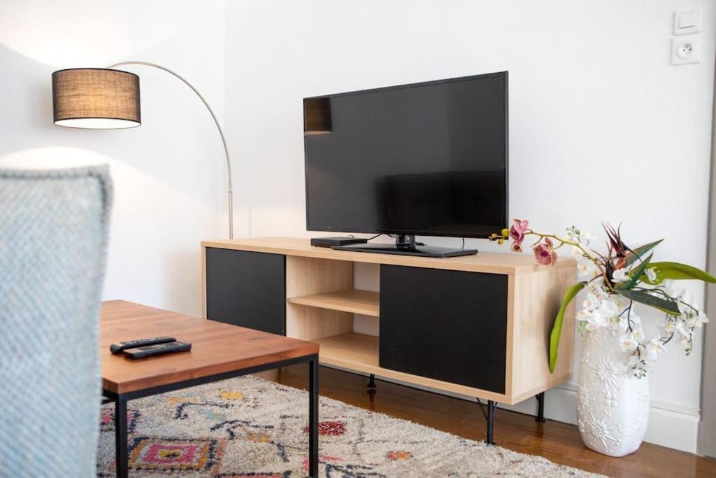 Suite Tres Moderne Et Cosy, Proche Centre-Ville, Mulhouse Centre エクステリア 写真